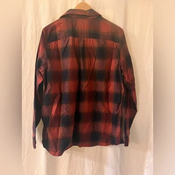 NWT Eddie Bauer red/black womens flannel size Large - Picture 2 of 5